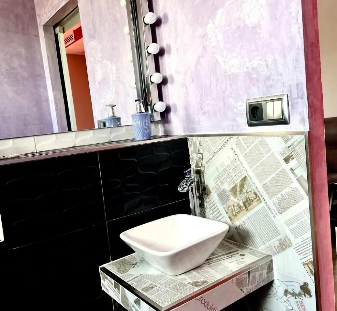 Apartment Precioso Y Moderno Atico Duplex De 2 Habitaciones En Sevilla Para 2 O 3 Personas Con Jacuzzi