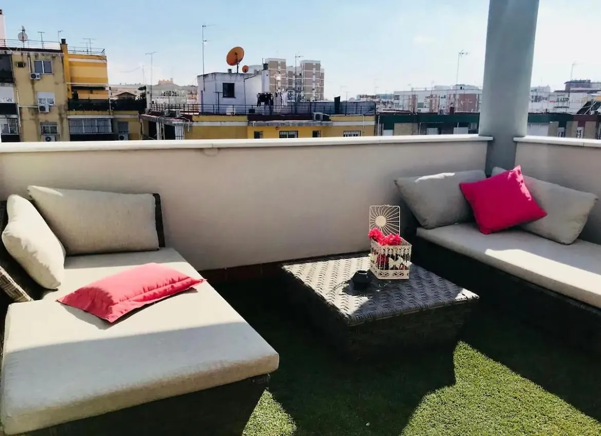 Apartment Precioso Y Moderno Atico Duplex De 2 Habitaciones En Sevilla Para 2 O 3 Personas Con Jacuzzi Spain